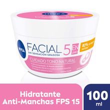 Crema facial de día NIVEA Essentials FPS 15 x 50 ml
