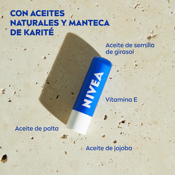 Protector labial humectante NIVEA Essential Original 4,8 g