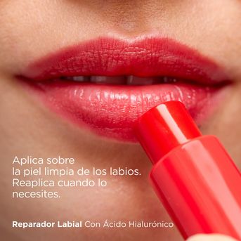 Bálsamo Labial Isdin Stick Rojo 4 gr