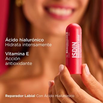 Bálsamo Labial Isdin Stick Rojo 4 gr