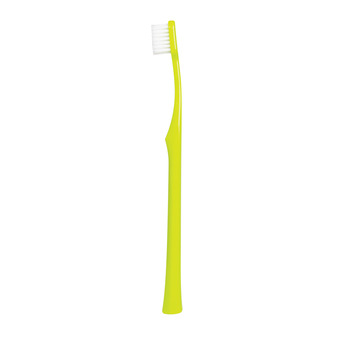 Cepillo Dental de Ortodoncia Bucal Tac 5680 con capuchón