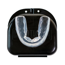 Protector Bucal Bucal Tac con Caja Contenedora 