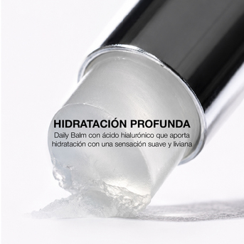 Bálsamo Labial Cher Dieciocho Hyaluron Lip Balm 2.0